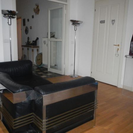 Guesthouse Viale Bergame Extérieur photo